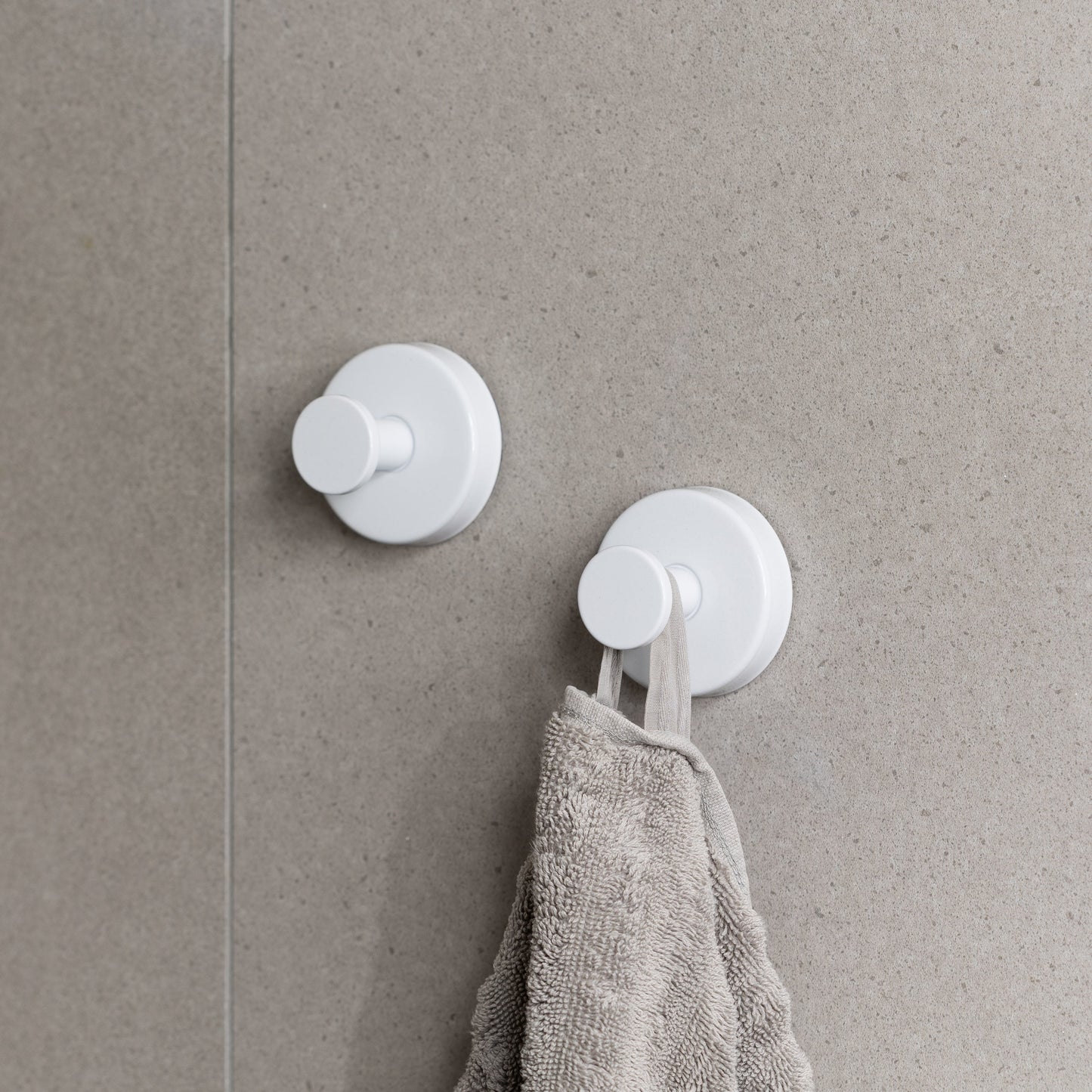 CrochetFix – Installation facile sans perçage